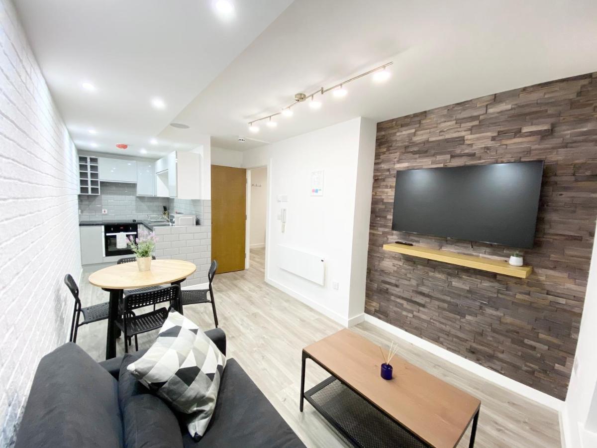 The Works - Private One Bedroom Apartment Manchester Exterior photo